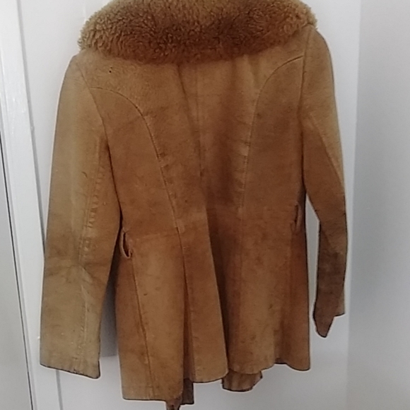 1970s Vintage suede tan jacket - Picture 2 of 3